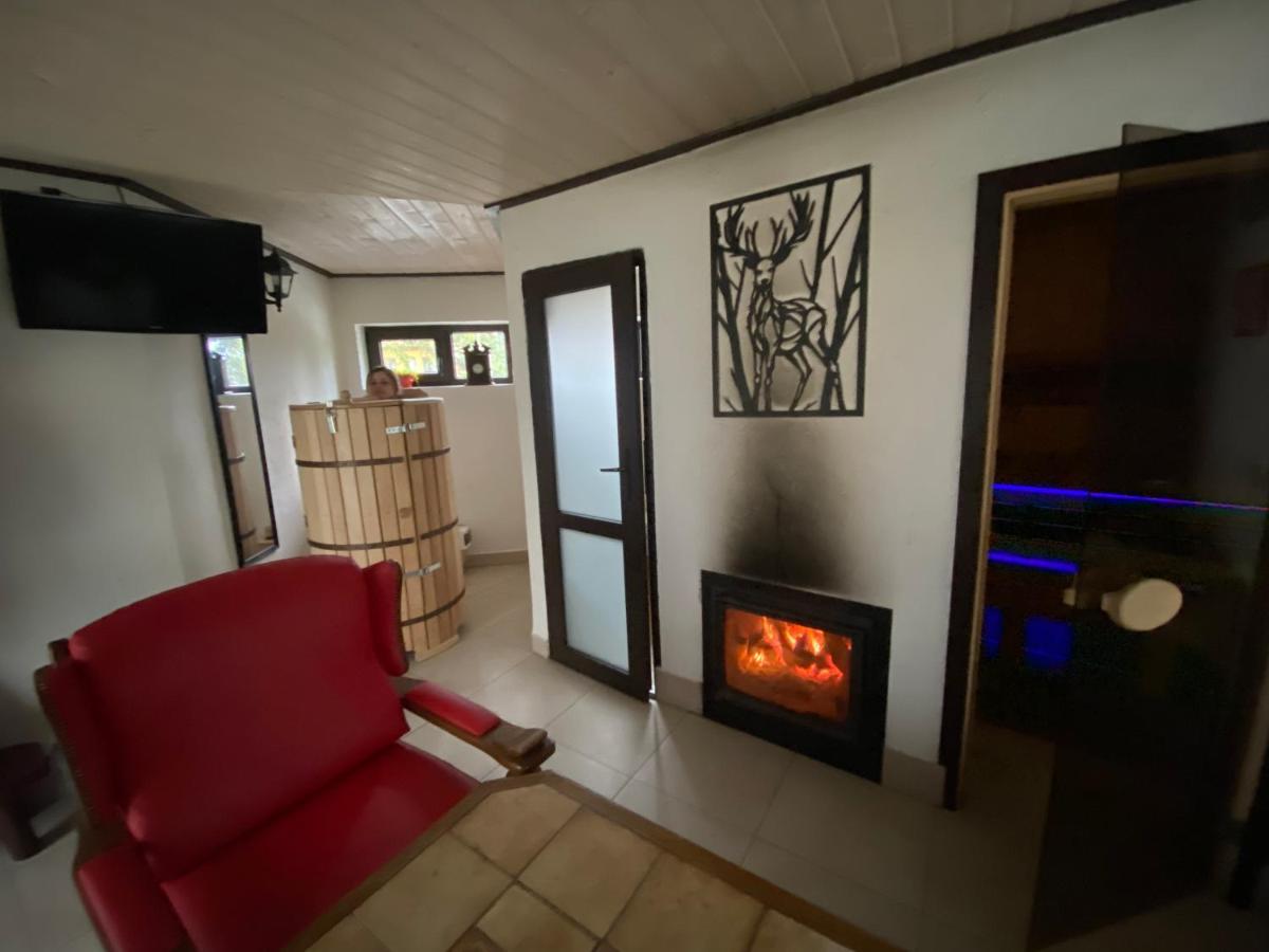 Феєрія Лісу Aparthotel Skhidnytsia Екстериор снимка